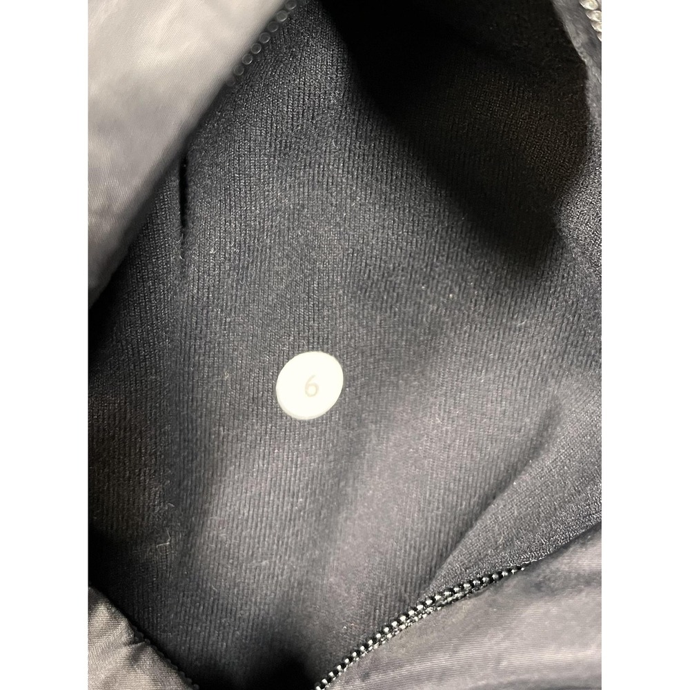 Lululemon St Moritz Jacket Womens 6 Black Fleece Zip Insulated Running Yoga - Picture 4 of 12